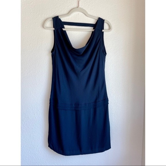 LAST CHANCE! NWT Deux Two Paris Drape Neck and Low Back Shift Dress in Navy 8 - Picture 3 of 12